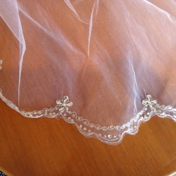 Callisto wedding gown - Picture 7 of 7